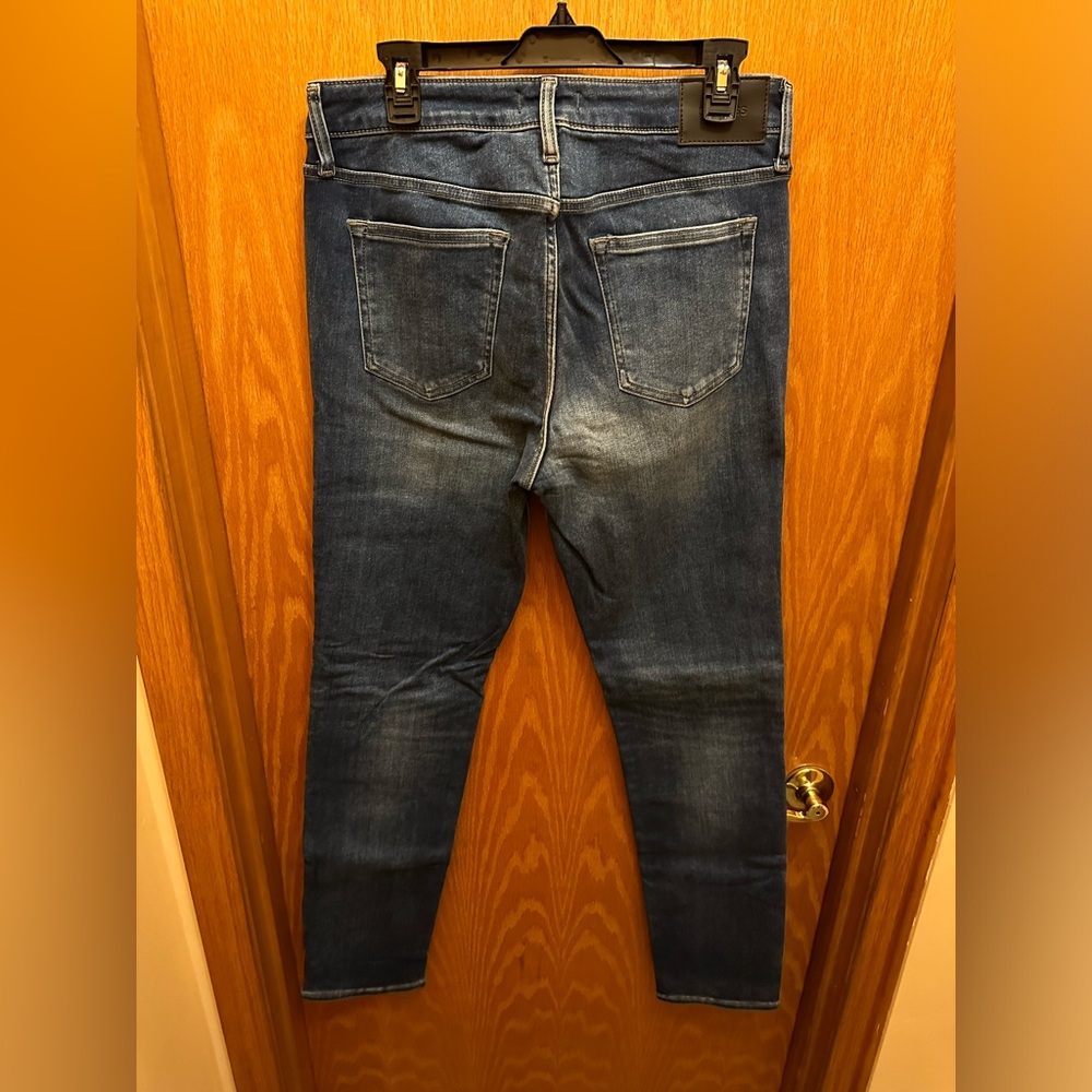 Express Jeans - Picture 2 of 3